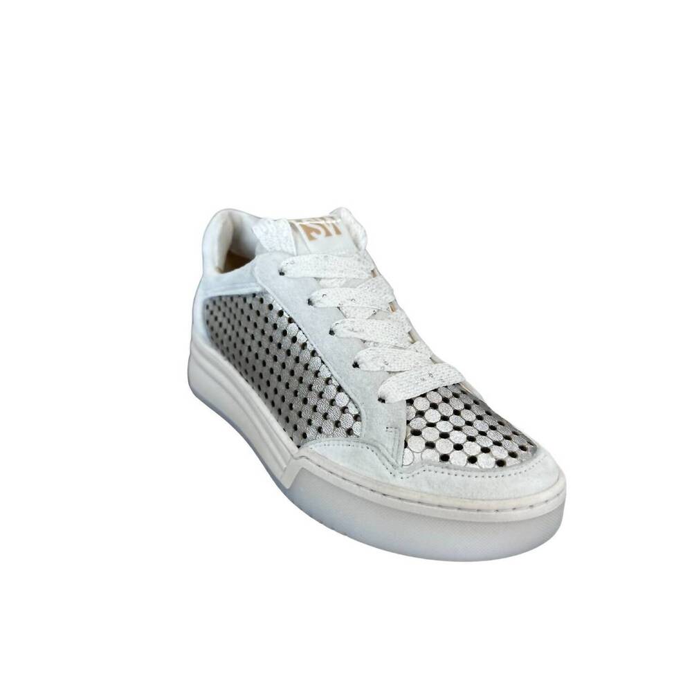 NEW SOFTWAVES women’s lua platform sneakers in ice white